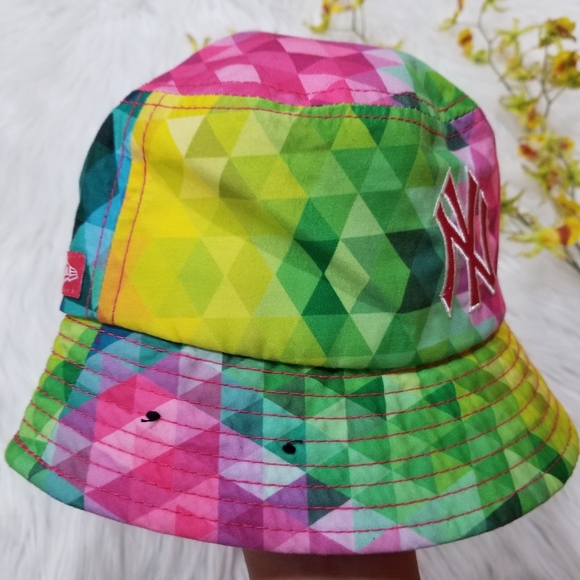 COPY - New Era Yankees Hat Child. - Picture 3 of 12